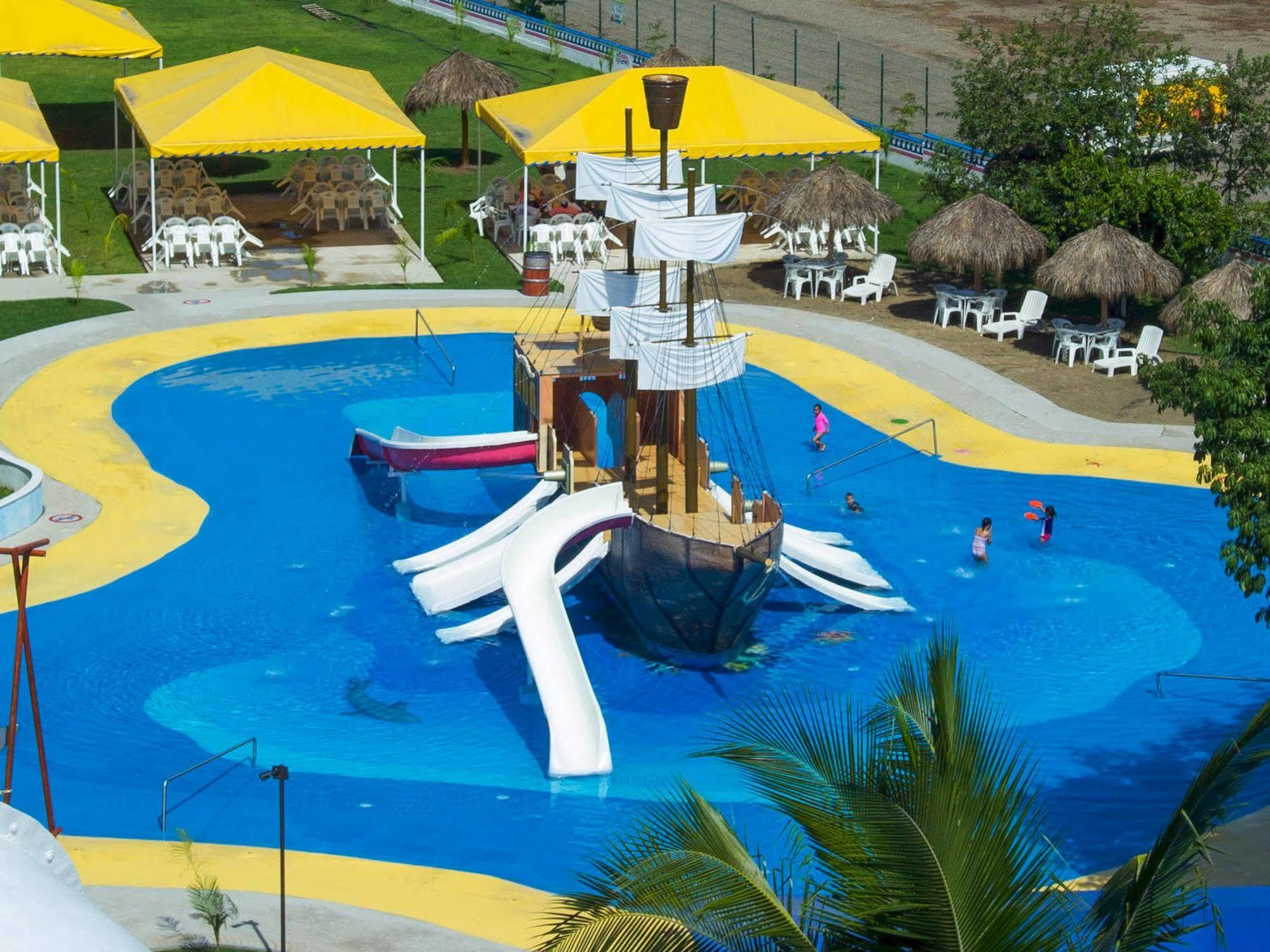 Splash Inn Nuevo Vallarta & Parque Acuatico Exteriér fotografie